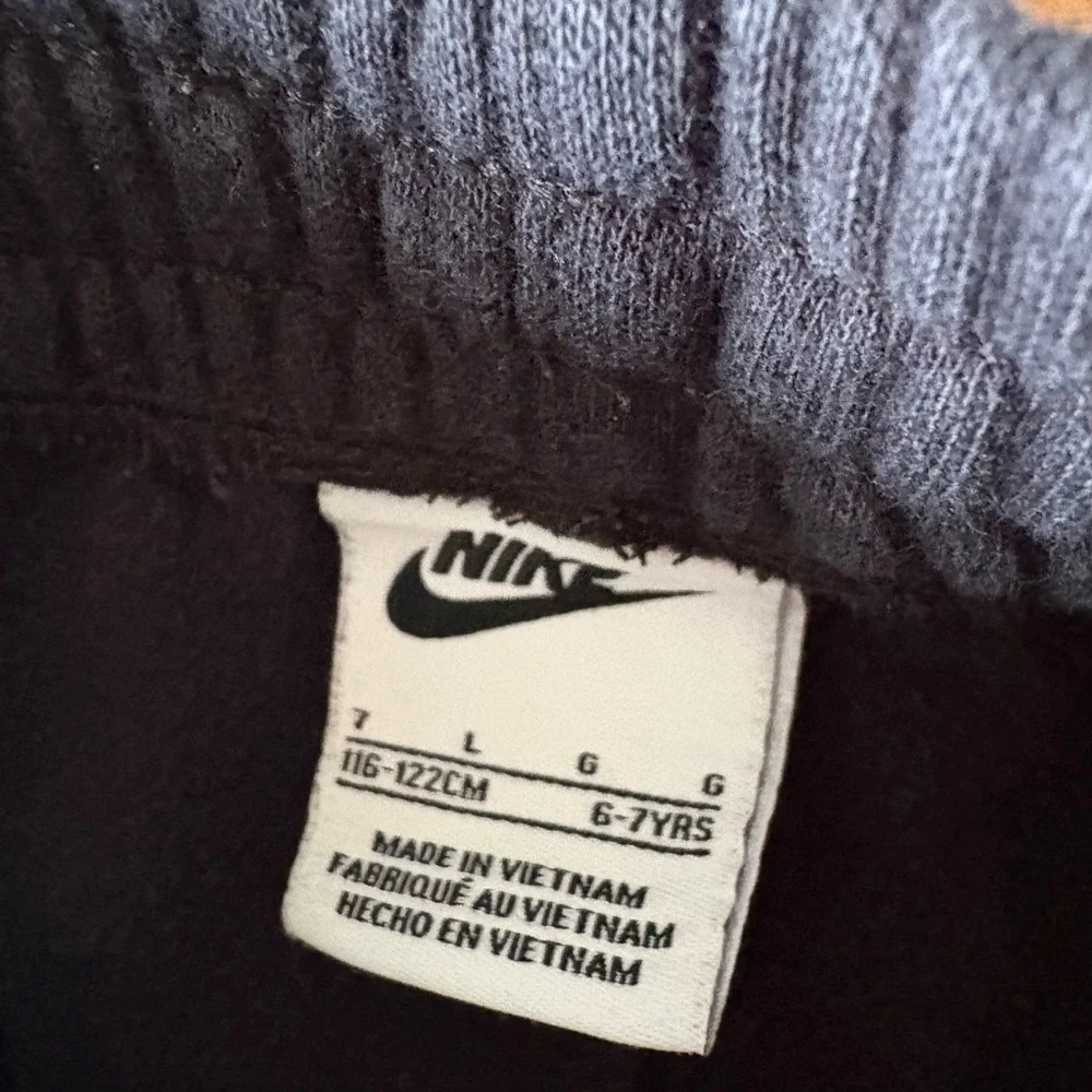 Boys Lot Of Asst. Brands, Including Nike, Black/Blue Sweatpants Sz. 6-8